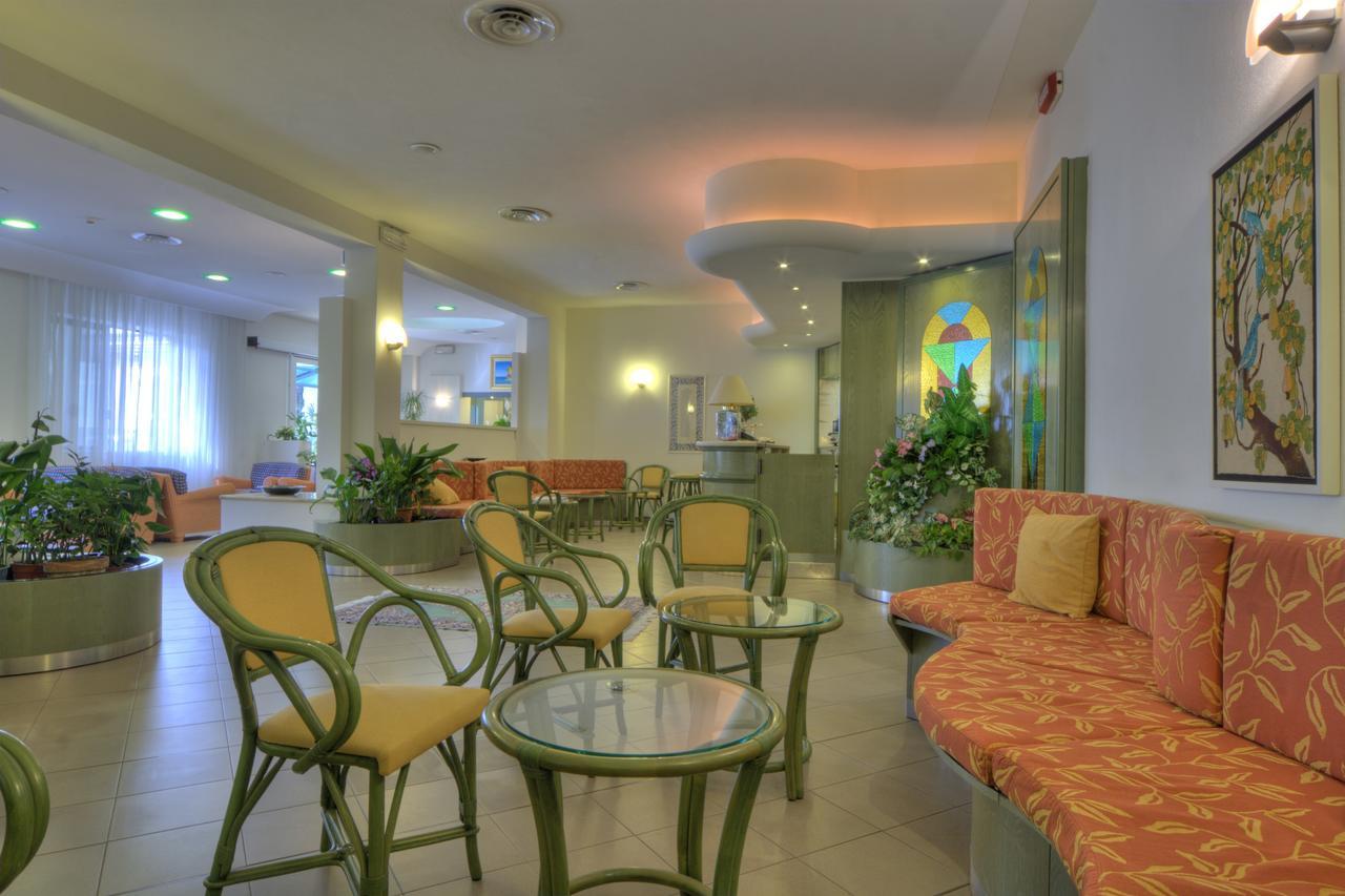 Hotel Reggiana 리치오네 외부 사진