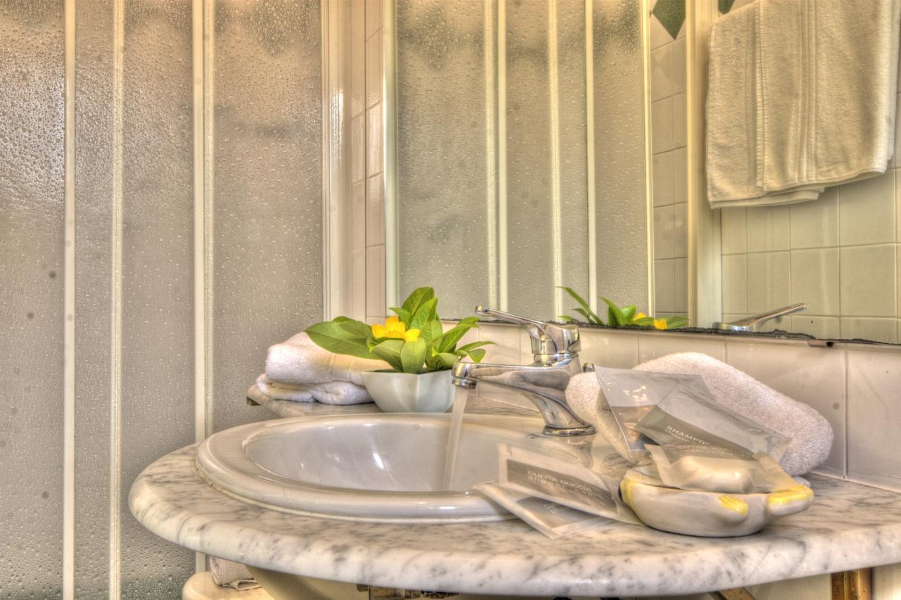 Hotel Reggiana 리치오네 외부 사진